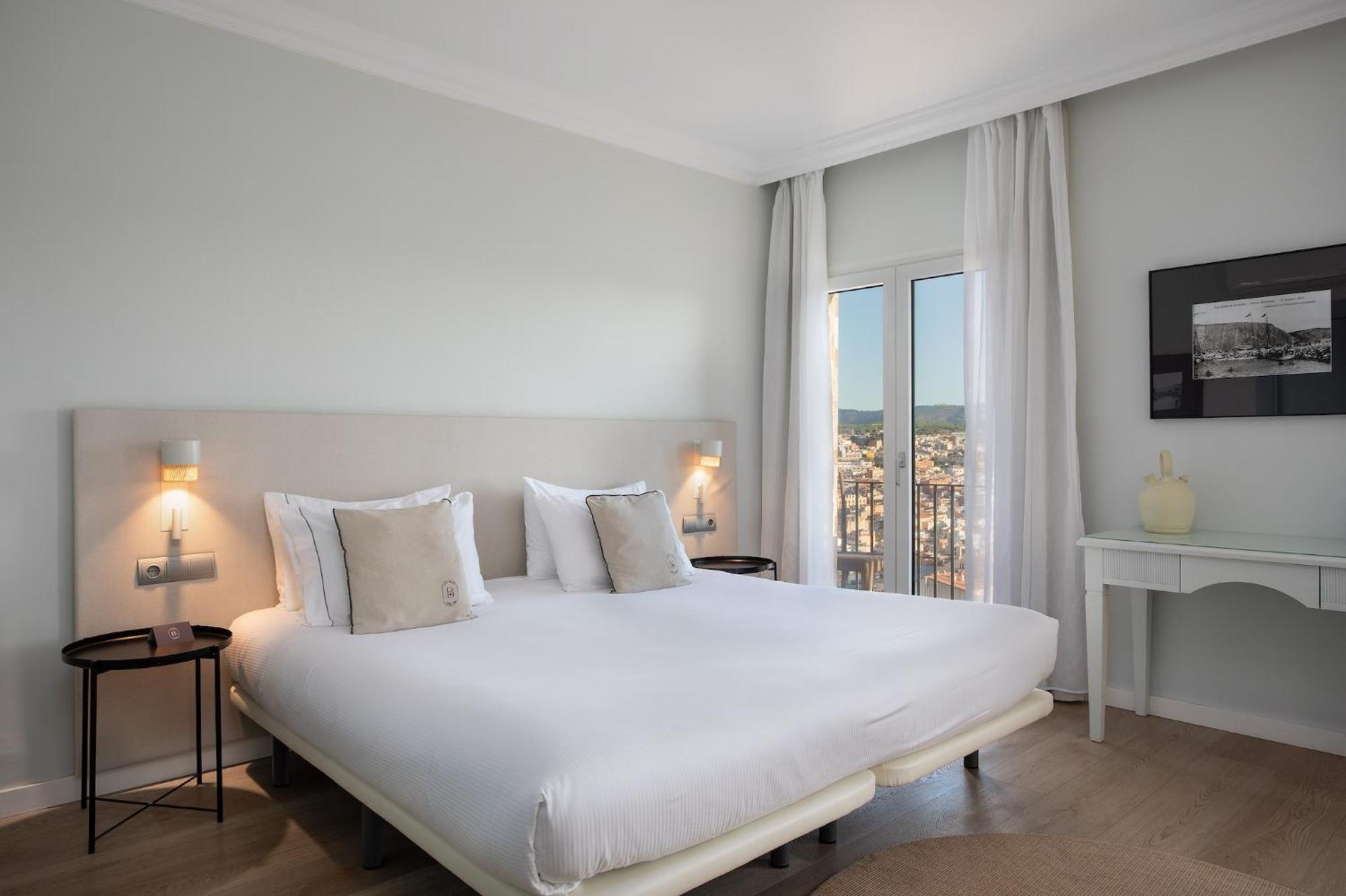 Superior Triple Room Sea View,1771734210:JPEG